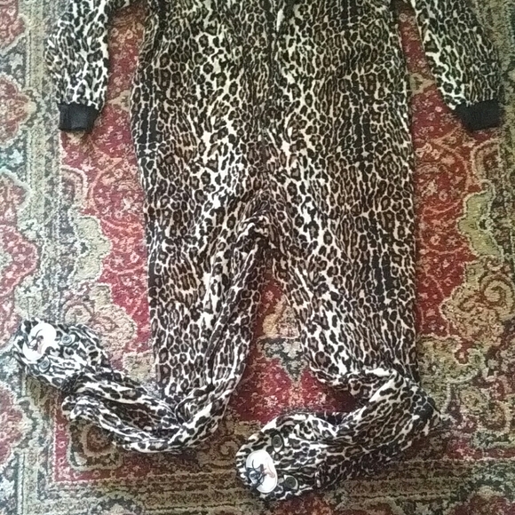 Onesie, zipup women's pjs animal print - Picture 2 of 6